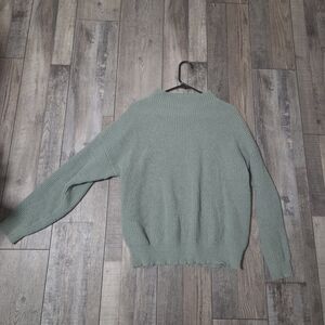 Women's Green Sweater